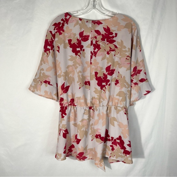 Lane Bryant Pink Floral Tie Waist Front Short Sleeve Plus Size Blouse 26W 26 - Picture 3 of 5